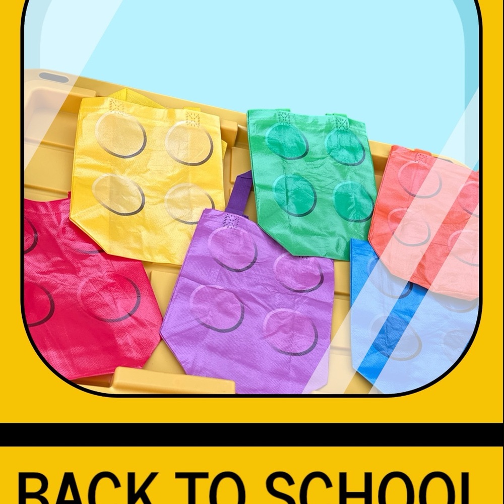New Set of 6 Colorful plastic Building Block-Inspired Kids Bags 8 x 8 x 3” stand